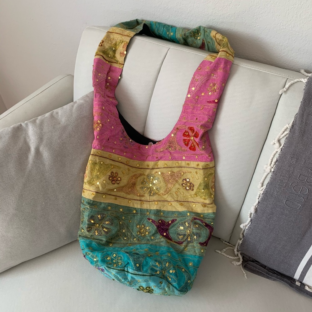 Colorful shoulder cloth bag